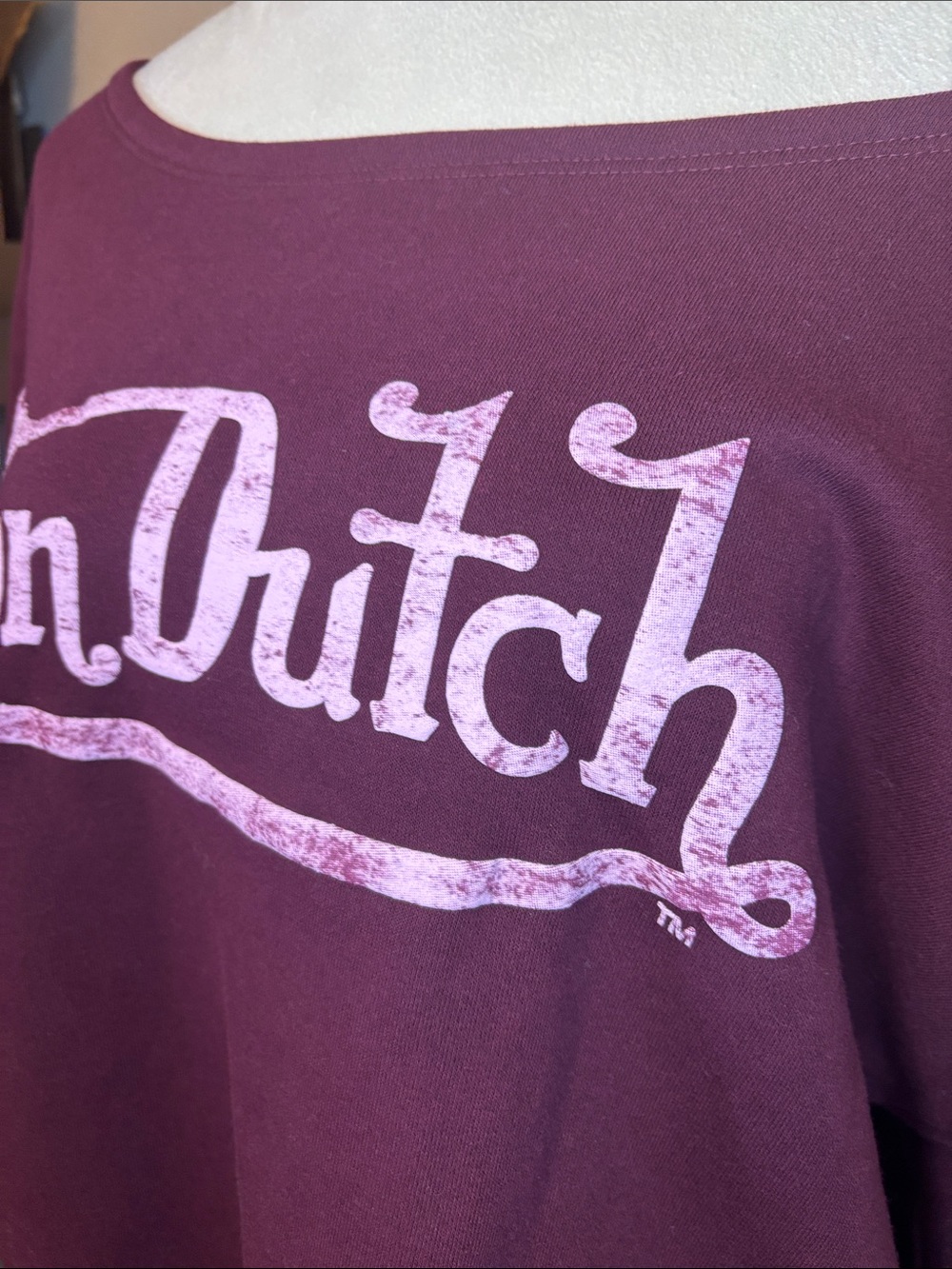 Von Dutch Logo Off Shoulder Sweatshirt - Picture 2 of 4